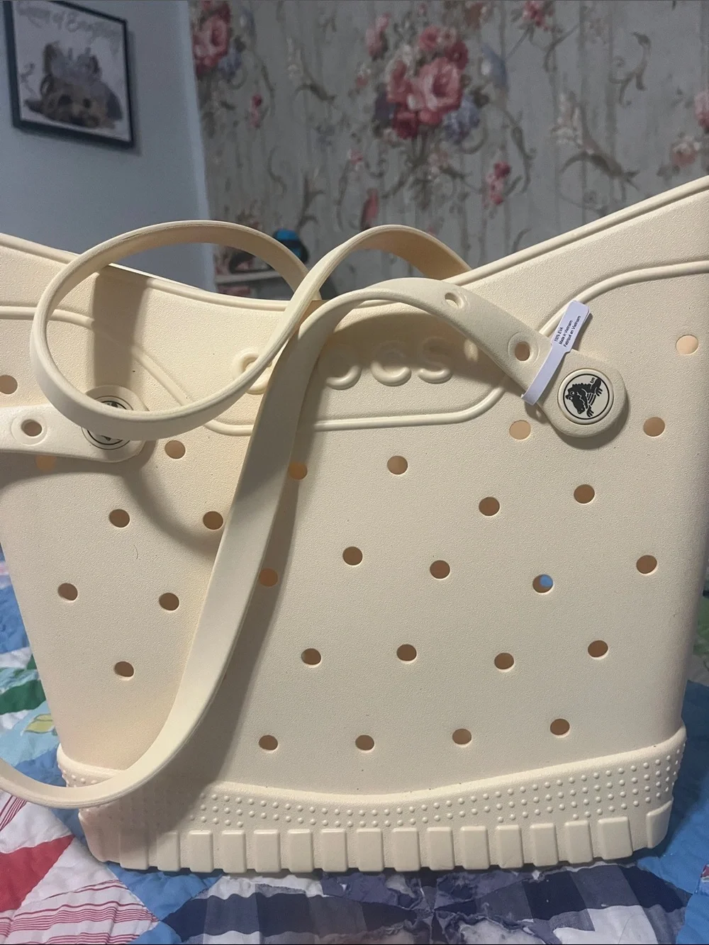 NWOT CROCS Classic Medium Yellow Tote Bag
